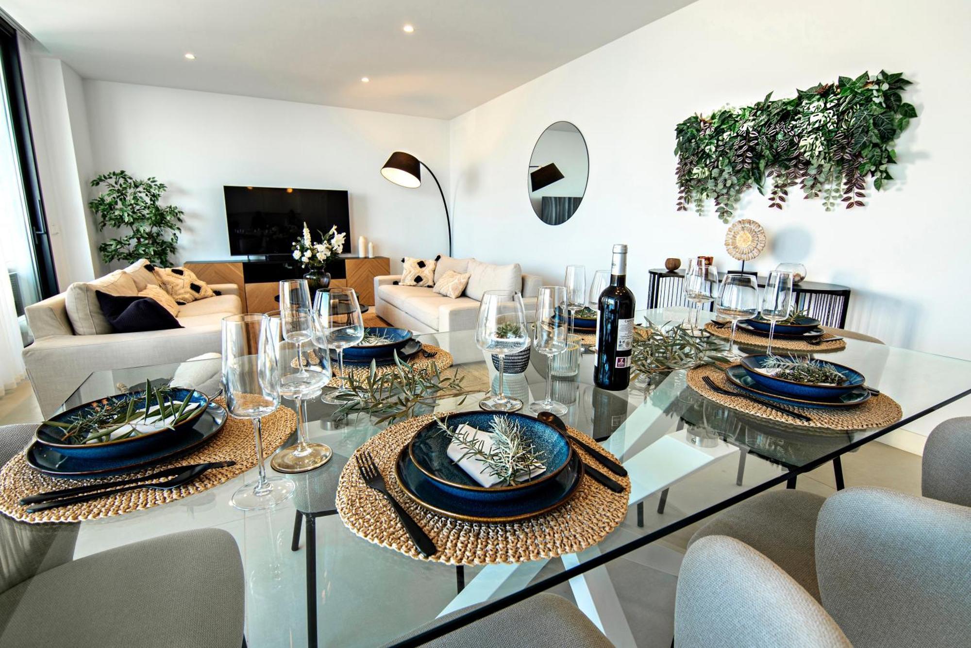 Apartment Mara's Higueron West - Mediterranean Style - & Golf - Large Sunny Terrace !!!! Fuengirola