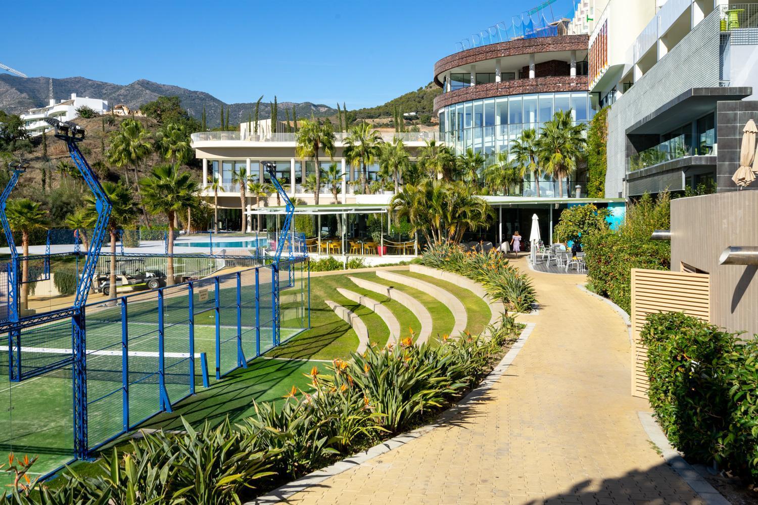 Mara's Higueron West - Mediterranean Style - & Golf - Large Sunny Terrace !!!! Apartment