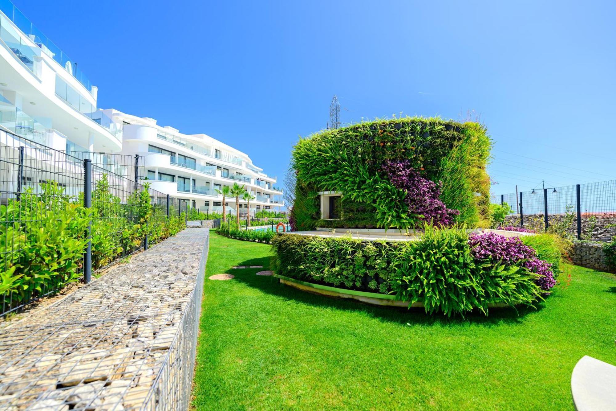 Mara's Higueron West - Mediterranean Style - & Golf - Large Sunny Terrace !!!! Apartamento Fuengirola